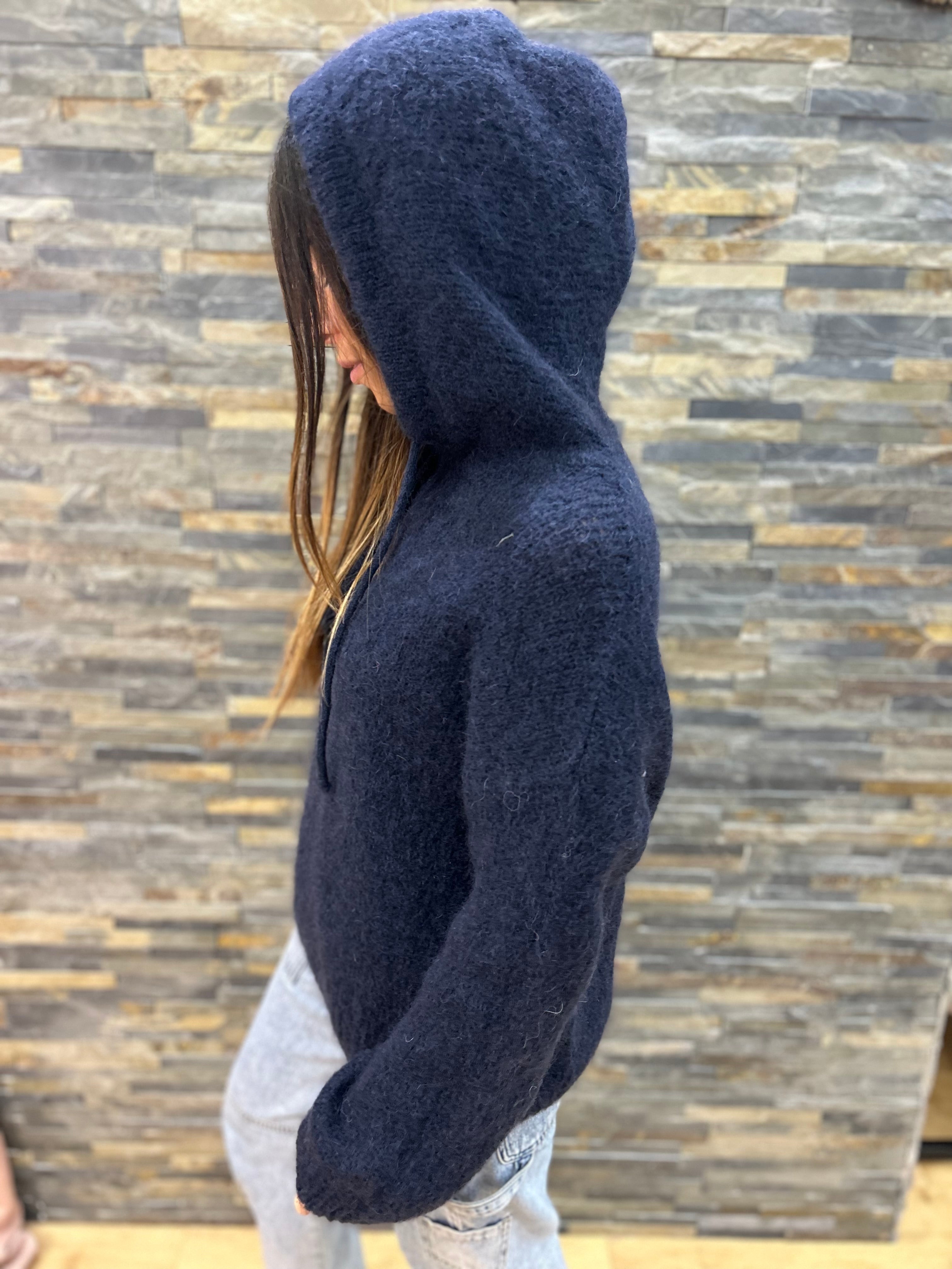 Pull à capuche « Lili » bleu marine