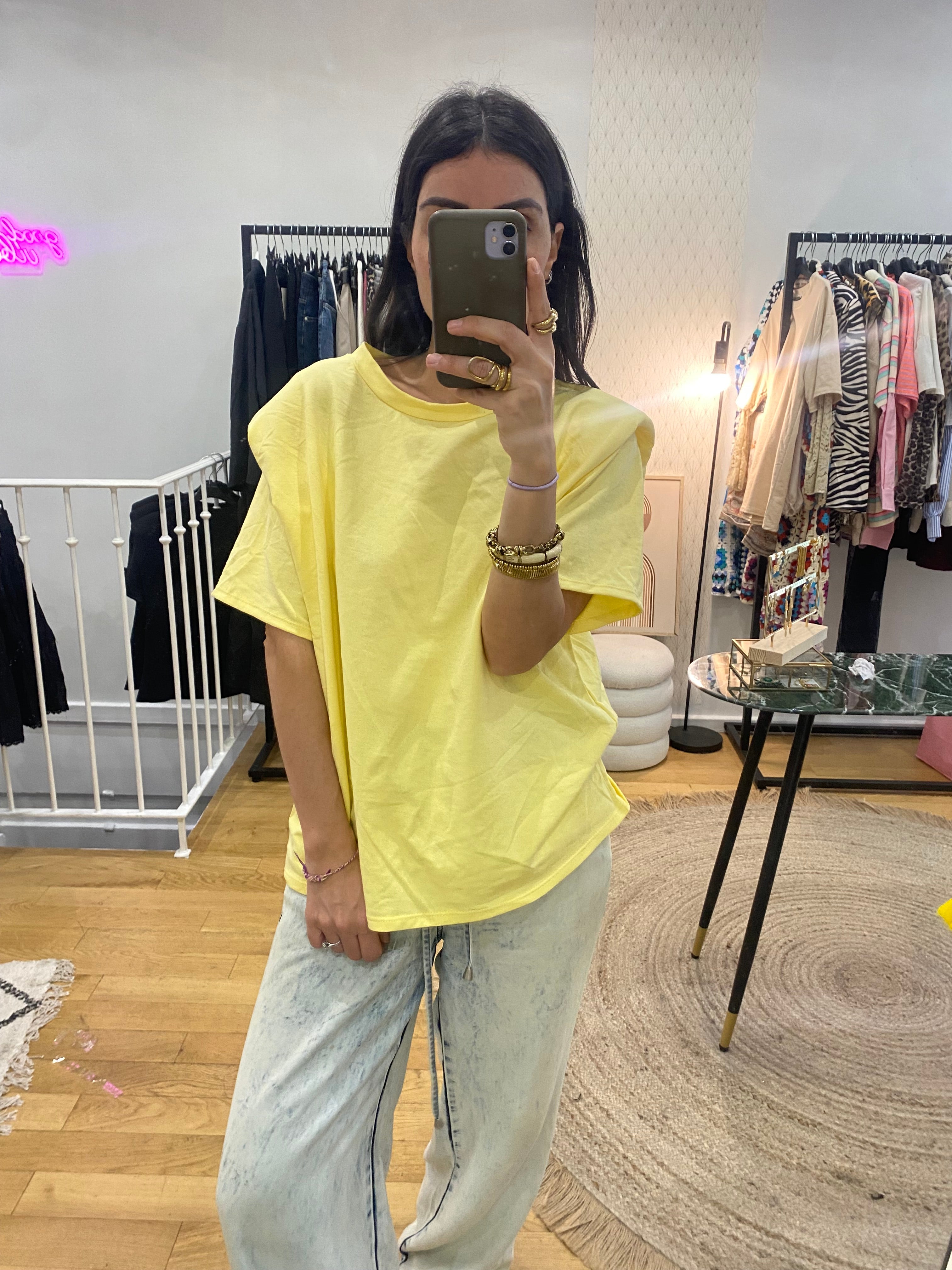 T-shirt épaulette jaune