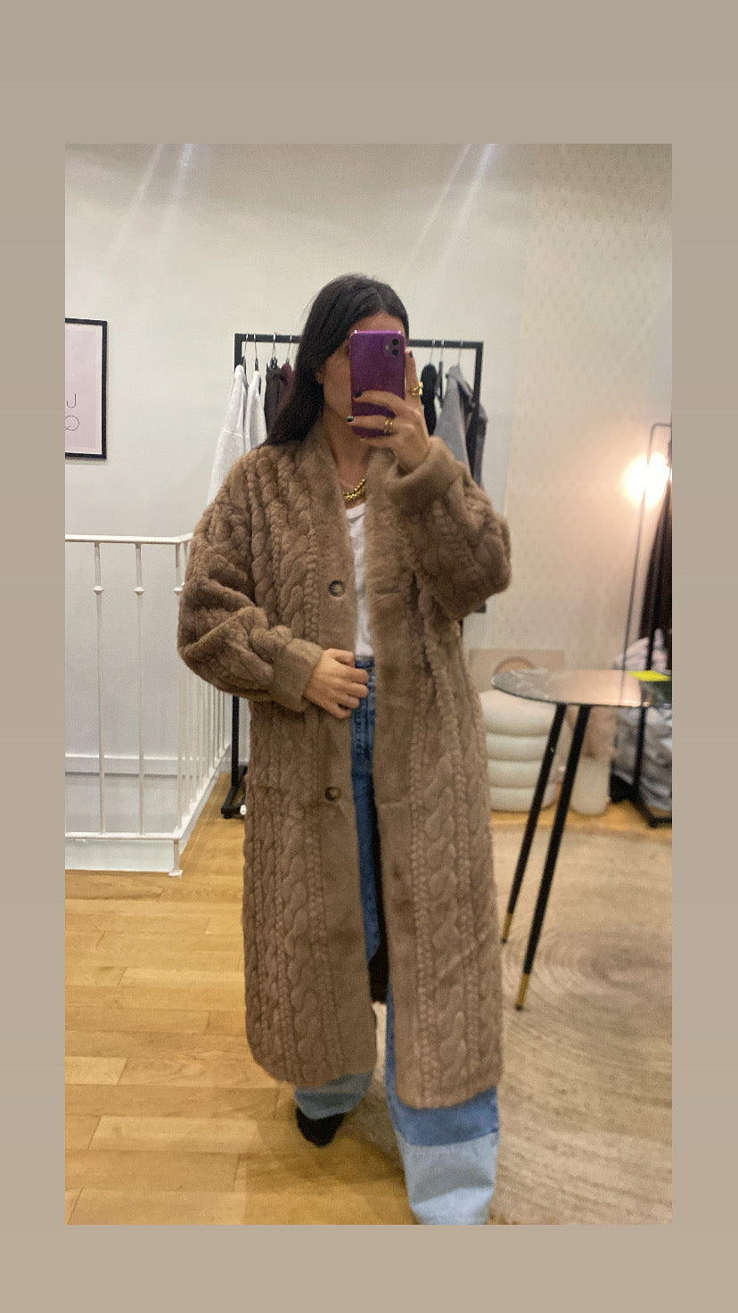 Veste longue « Bella » fausse fourrure camel