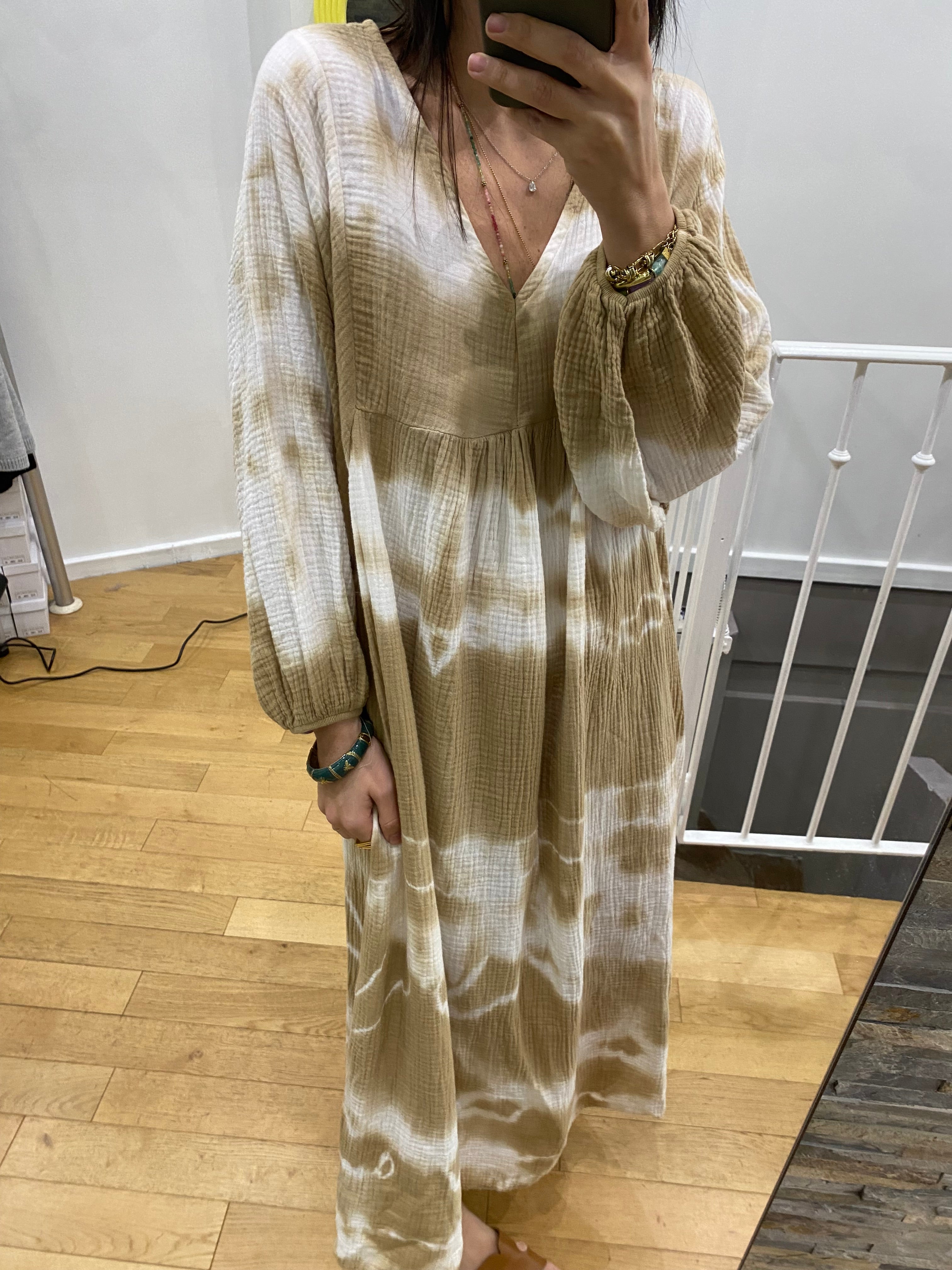 Robe « Émilie » tie and dye camel