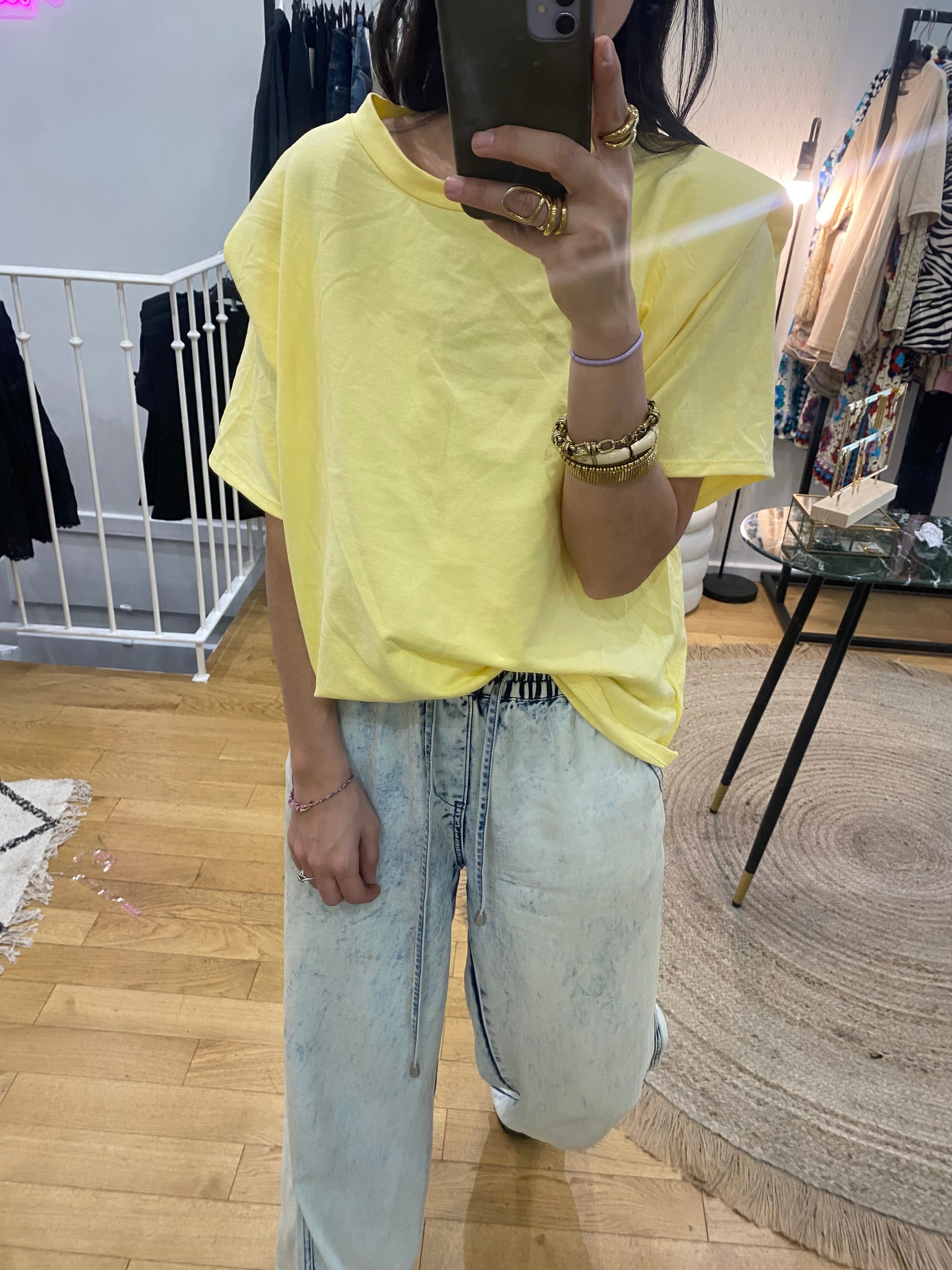 T-shirt épaulette jaune
