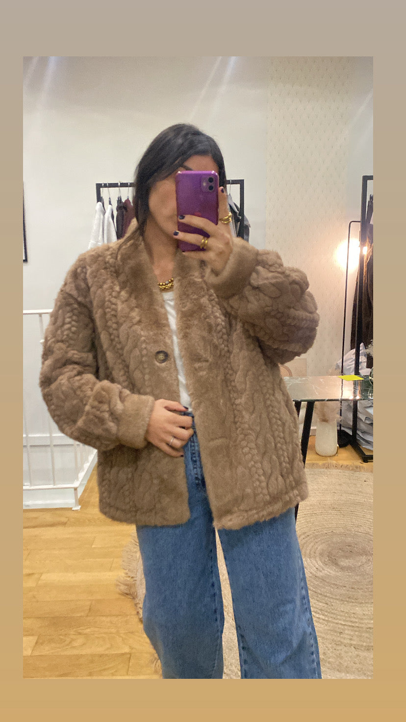 Veste « Bella » fausse fourrure camel