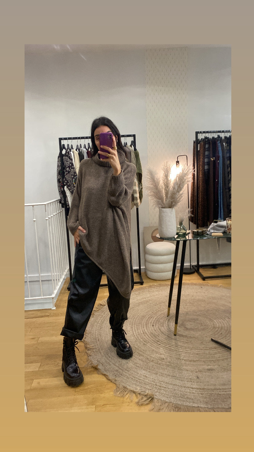 Pull « Lennie » asymétrique taupe