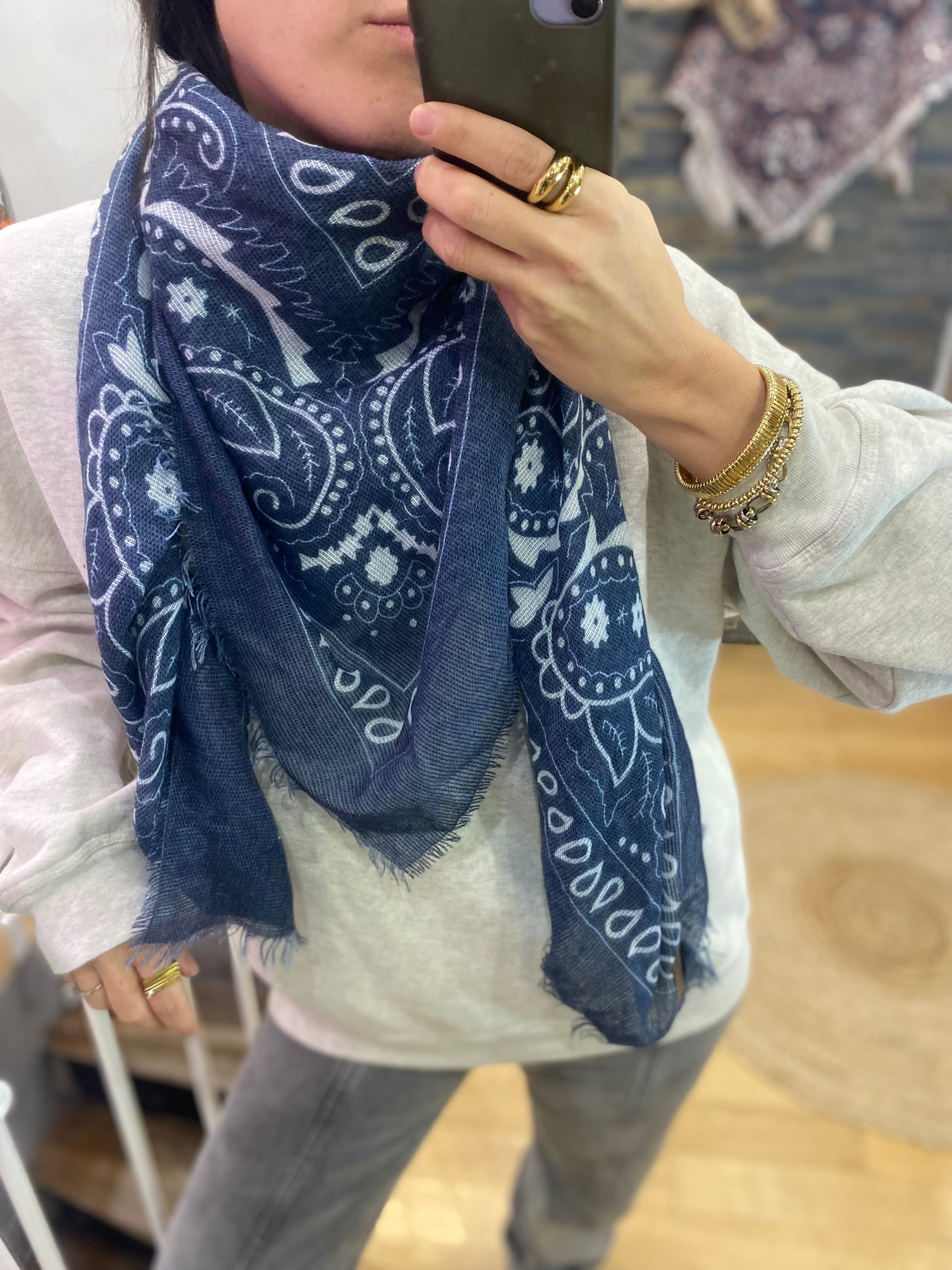 Foulard bandana bleu marine