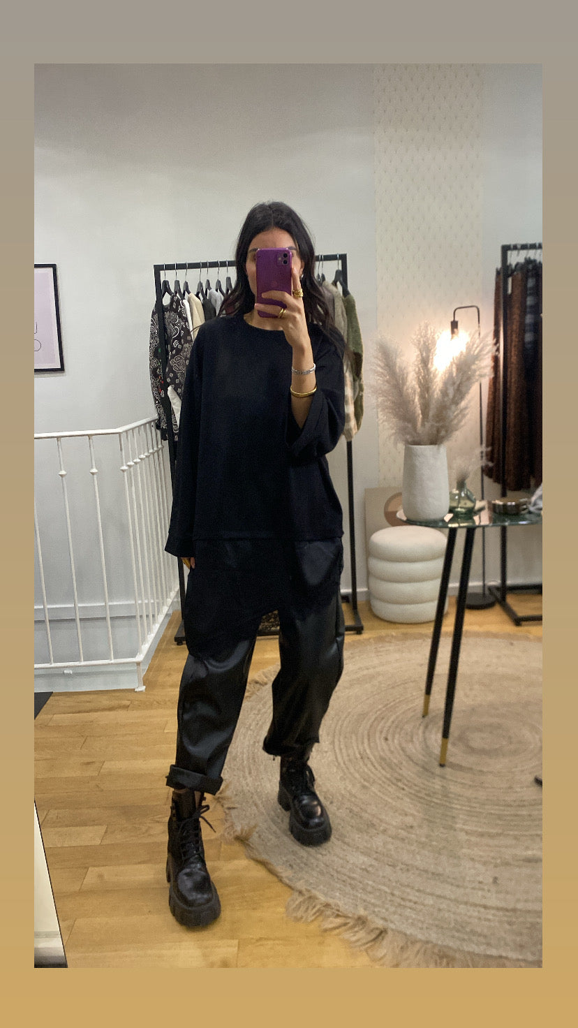 Top « Gabriella » asymétrique noir