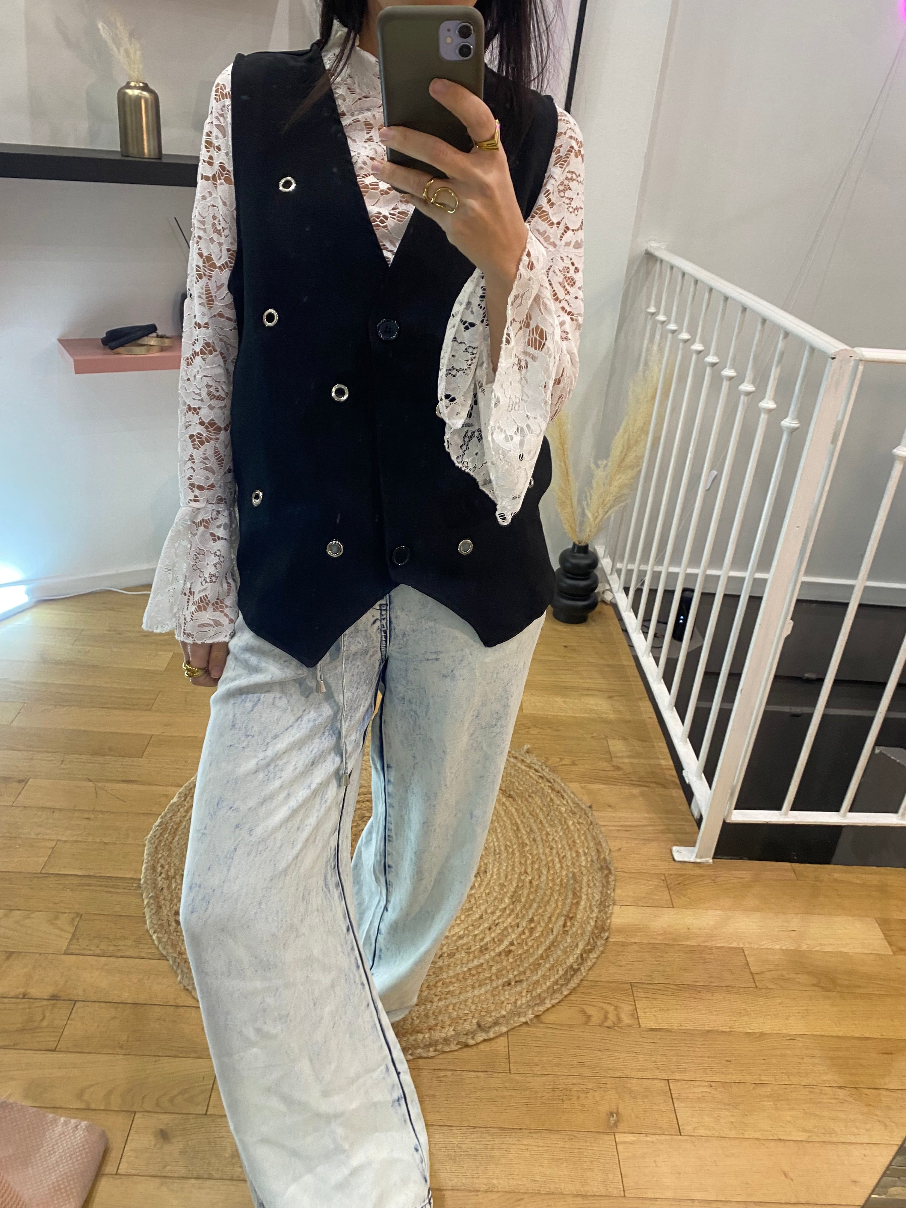 Veste oeillet « Perla » noir