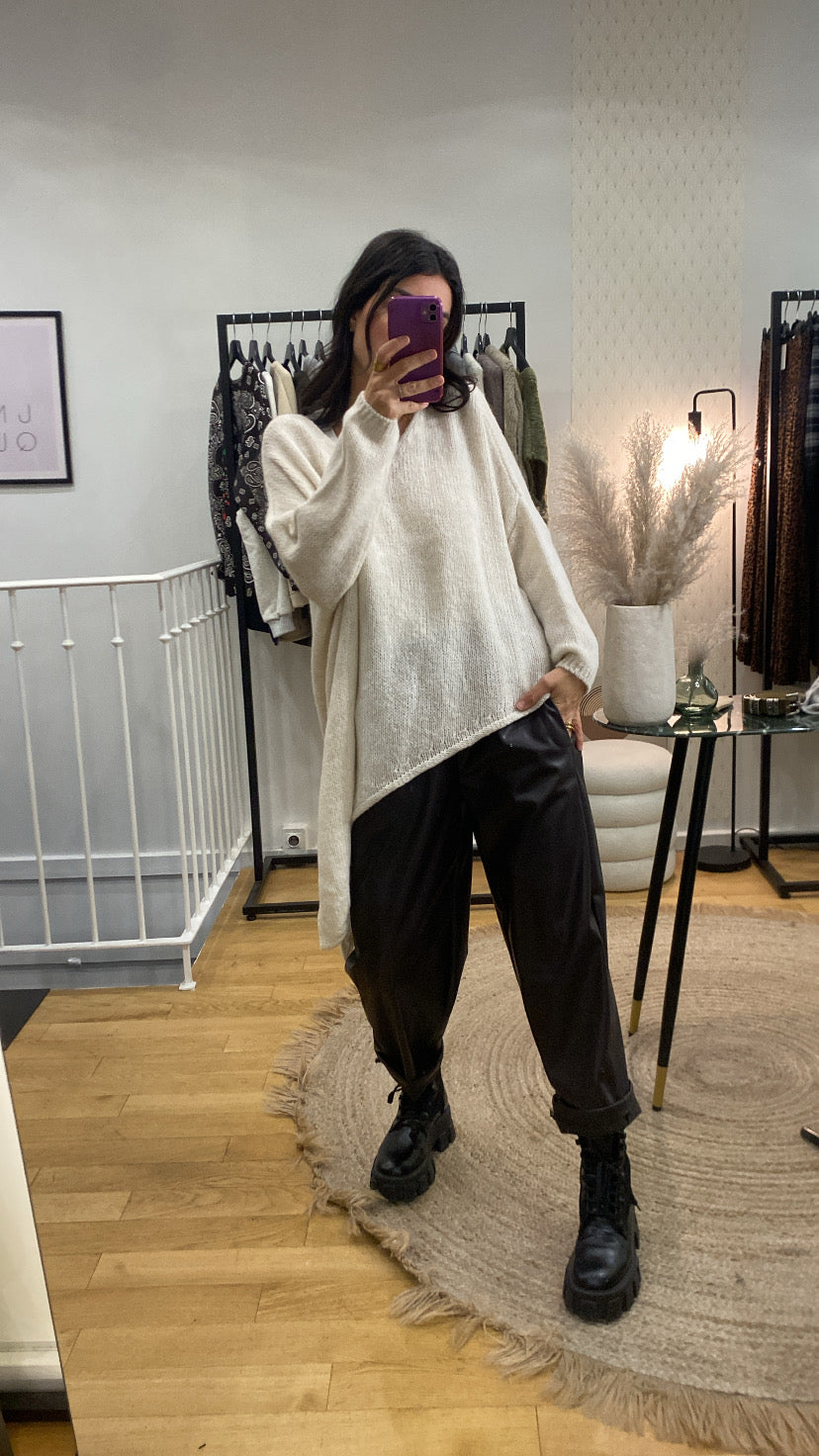 Pull « sima » asymétrique écru