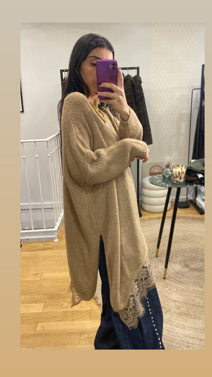 Pull « Lennie » Asymétrique dentelle camel