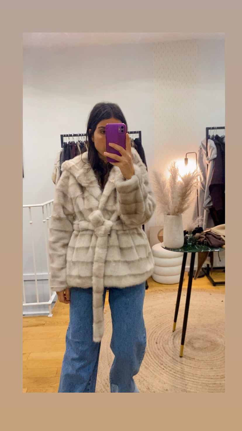 Veste / manteau « Erine » fausse fourrure beige