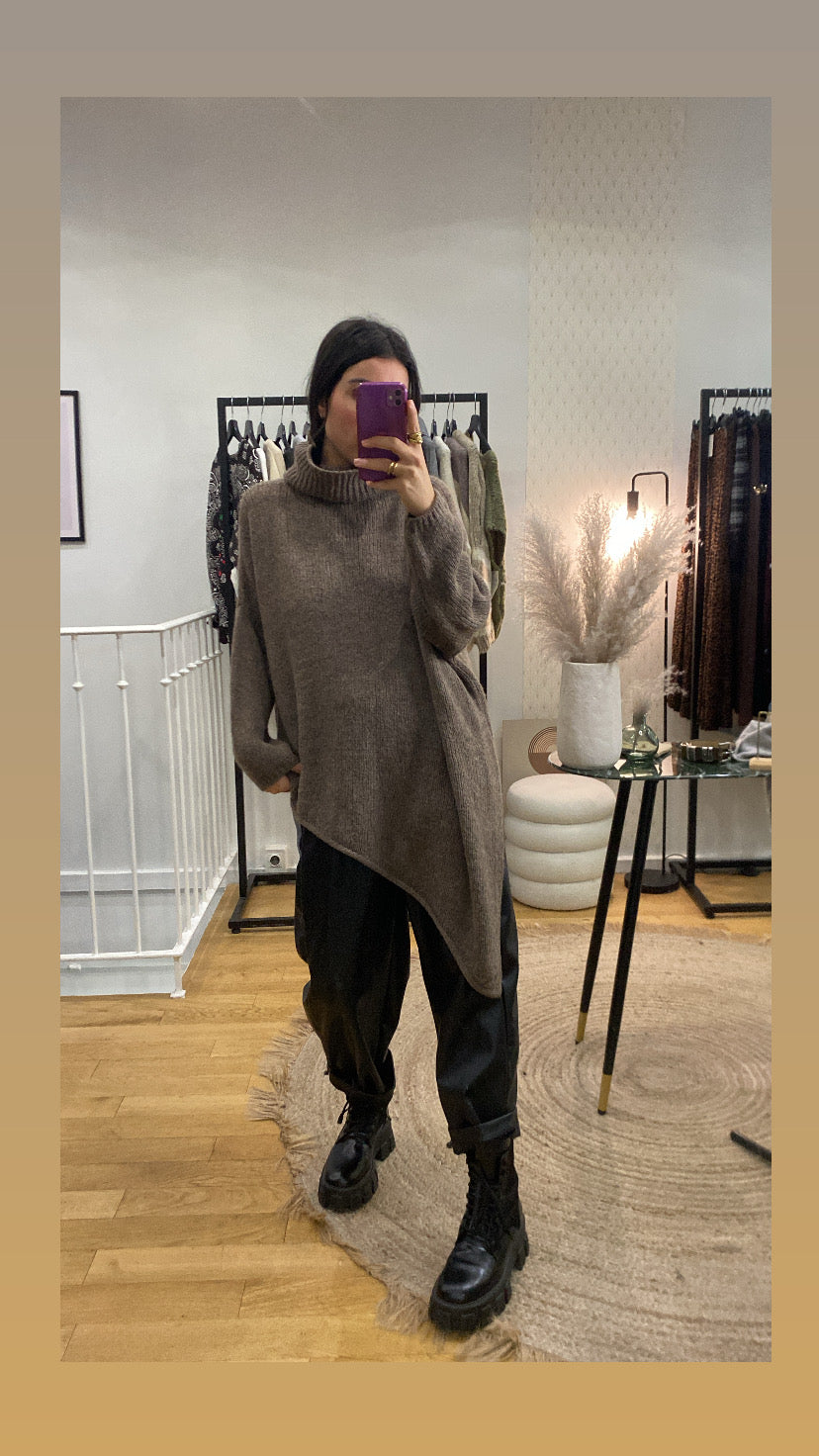 Pull « Lennie » asymétrique taupe